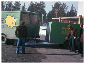 Buss med släpp -74